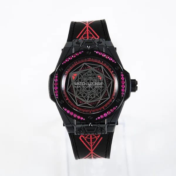02093_watchlounge_lo.jpg