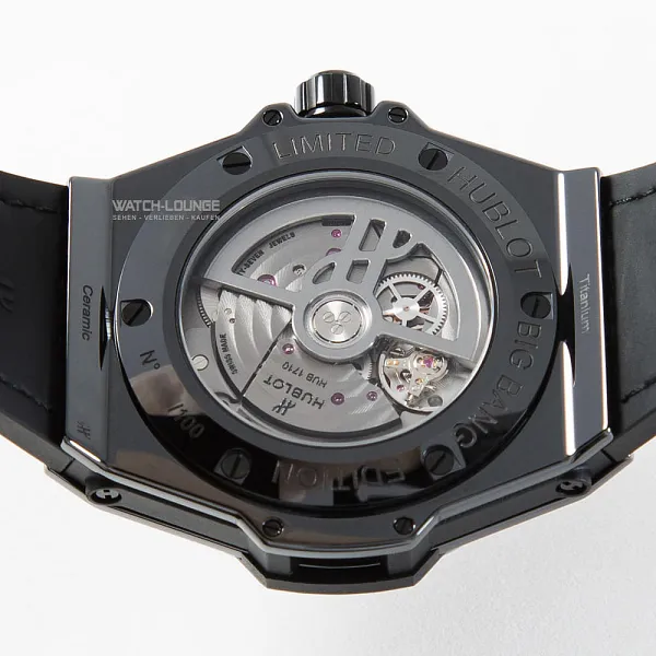 02098_watchlounge_lo.jpg