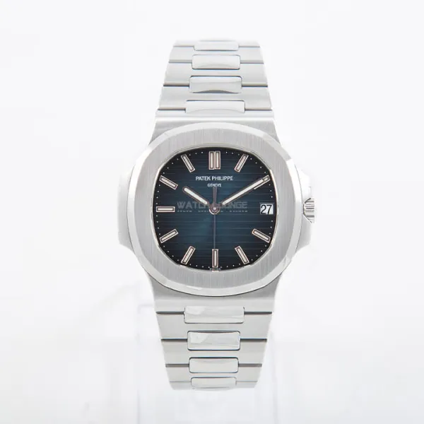 03056_watchlounge_lo.jpg