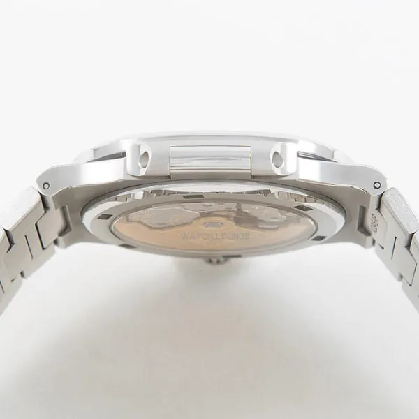 03058_watchlounge_lo.jpg