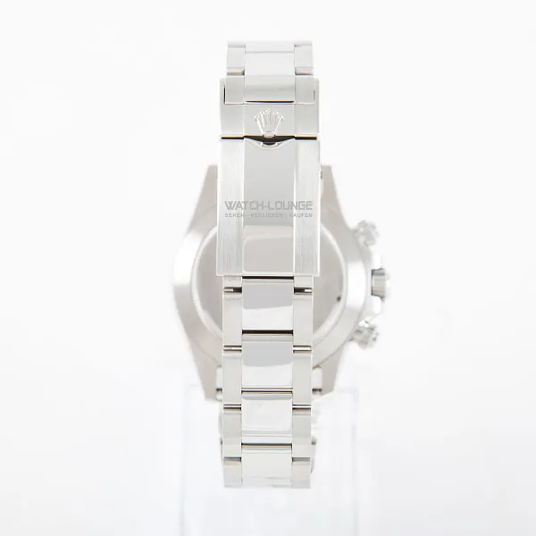 04720_watchlounge_lo_3.jpg