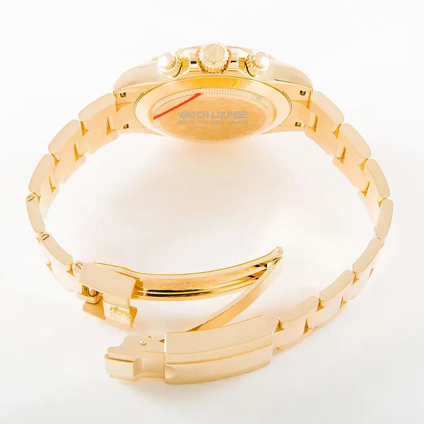 04808_watchlounge_lo_2.jpg
