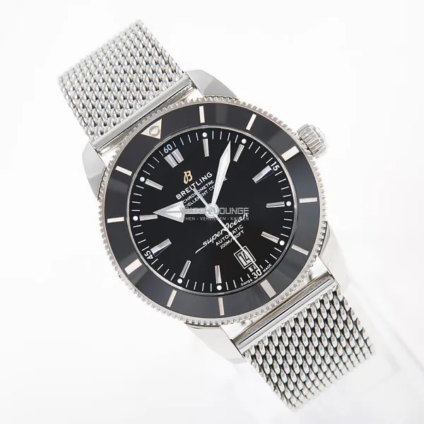 07125_watchlounge_lo.jpg
