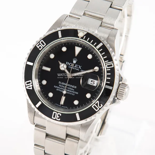 07653_watchlounge_lo_1.jpg