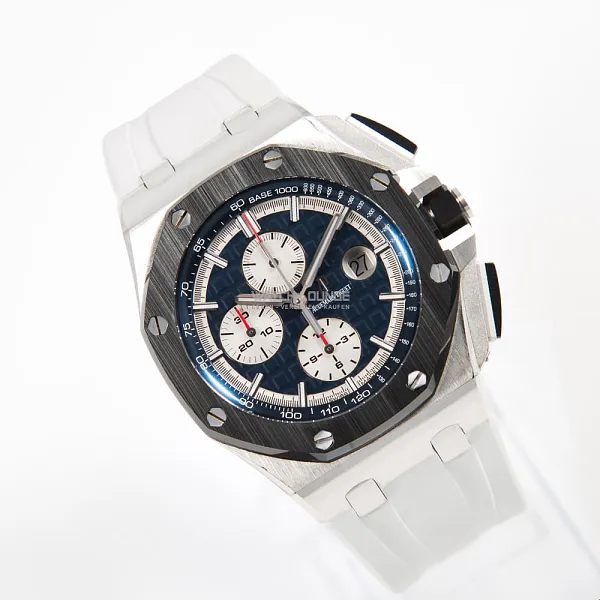 08273_watchlounge_lo.jpg