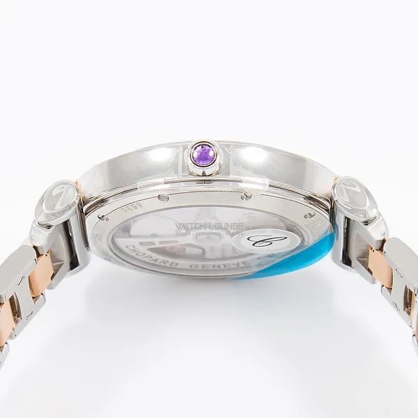 11199_watchlounge_lo.jpg