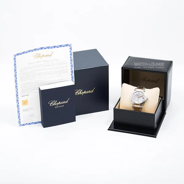 11204_watchlounge_lo.jpg