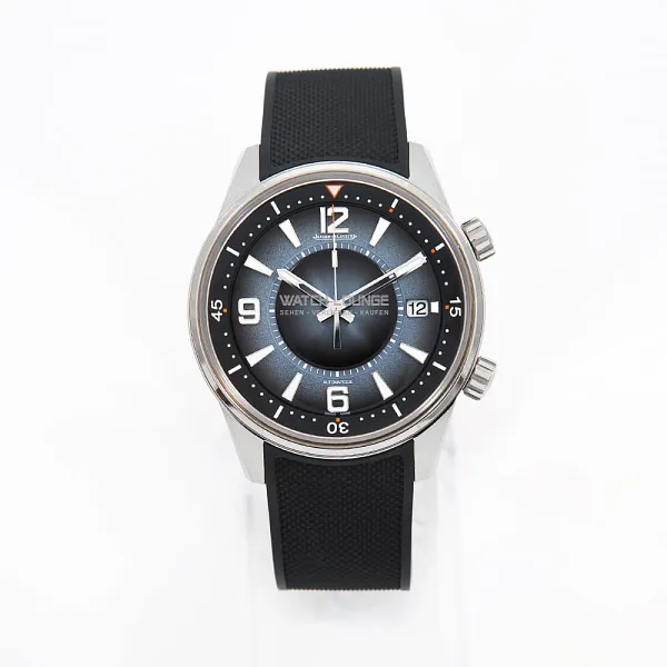 12033_watchlounge_lo.jpg