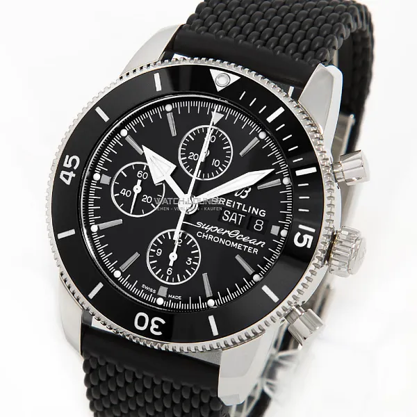12382_watchlounge_lo_1.jpg
