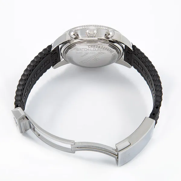 12389_watchlounge_lo.jpg