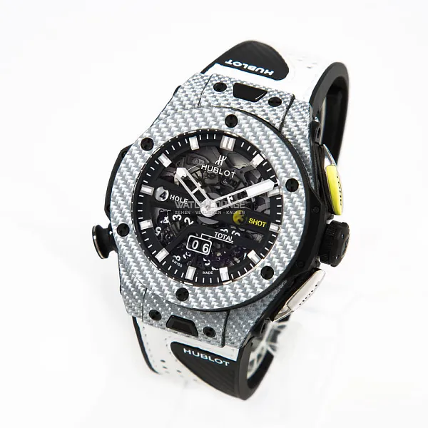 12751_watchlounge_lo.jpg
