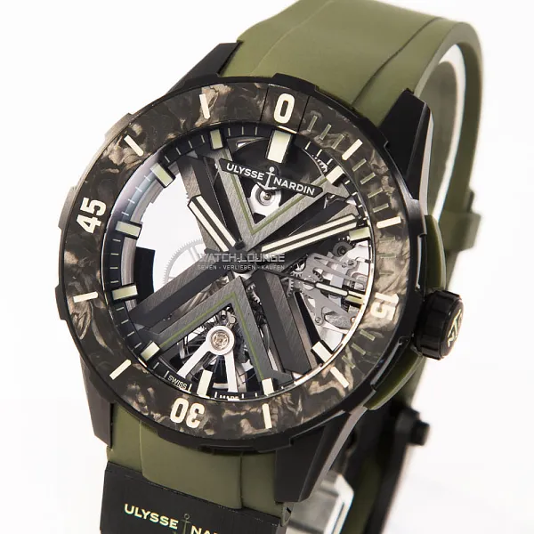 13013_watchlounge_lo_1.jpg