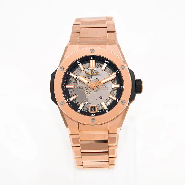 13038_watchlounge_lo.jpg