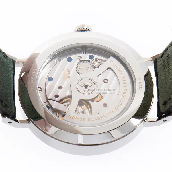 13328_watchlounge_lo.jpg