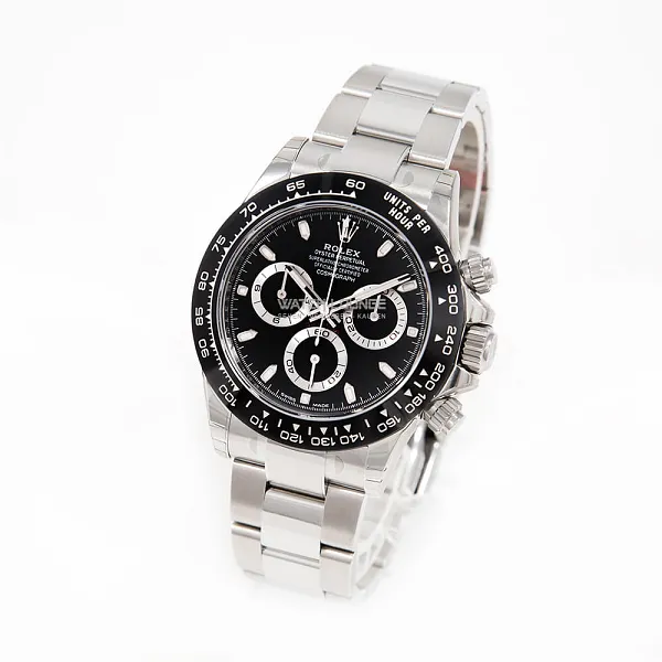 13436_watchlounge_lo.jpg