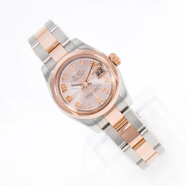 13494_watchlounge_lo.jpg