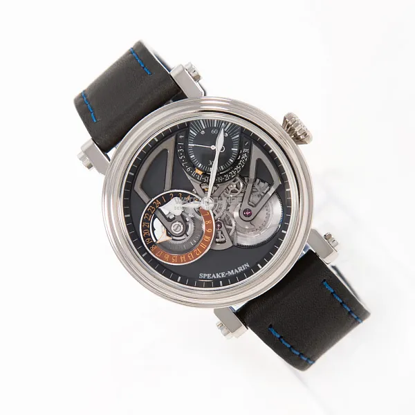 13549_watchlounge_lo.jpg