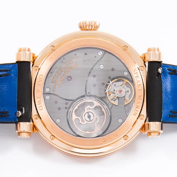 13577_watchlounge_lo.jpg