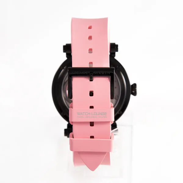 13590_watchlounge_lo.jpg