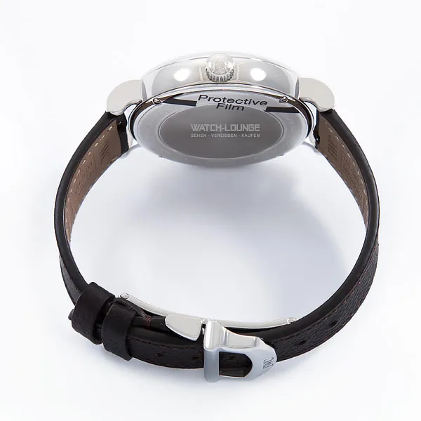 13677_watchlounge_lo.jpg
