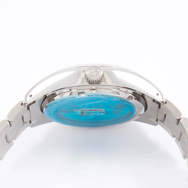 13715_watchlounge_lo.jpg
