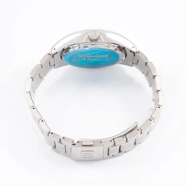 13718_watchlounge_lo.jpg