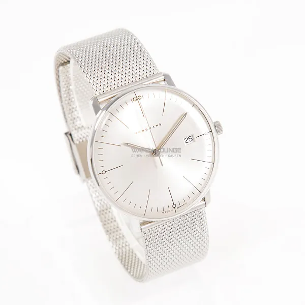 13898_watchlounge_lo.jpg