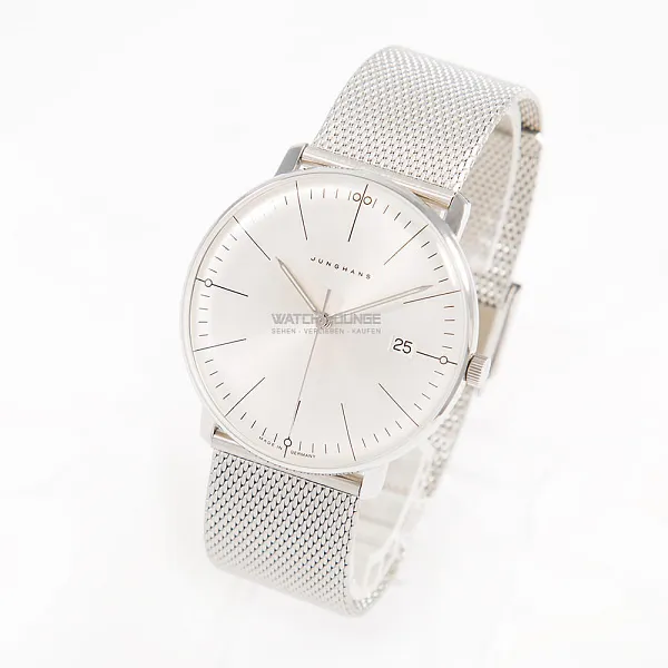 13899_watchlounge_lo.jpg
