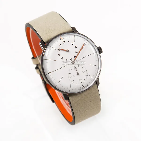 13953_watchlounge_lo.jpg