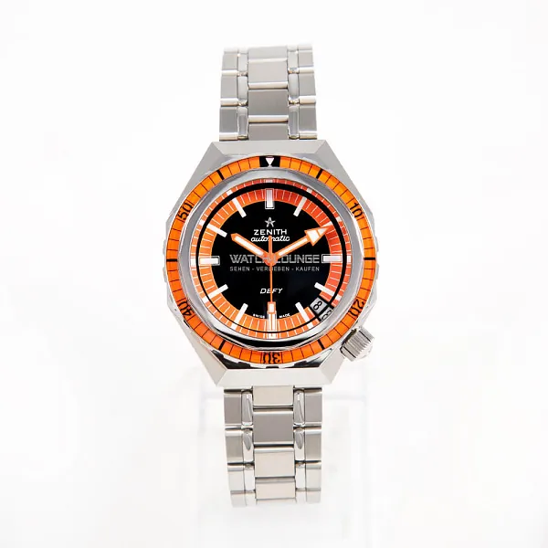 14176_watchlounge_lo.jpg