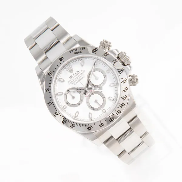 14198_watchlounge_lo.jpg