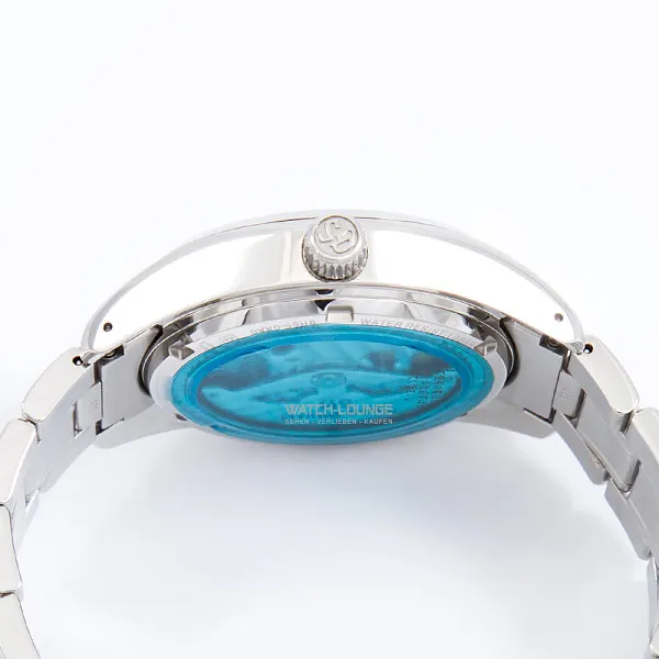 14247_watchlounge_lo.jpg