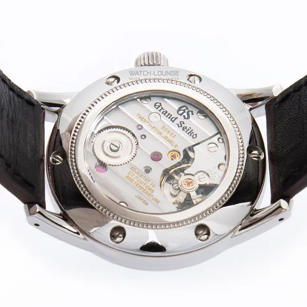14273_watchlounge_lo.jpg