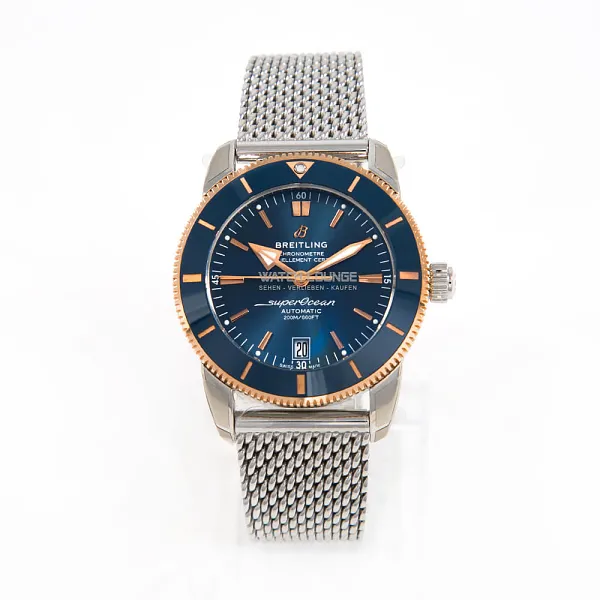 14359_watchlounge_lo.jpg