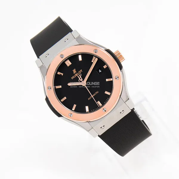 14410_watchlounge_lo.jpg