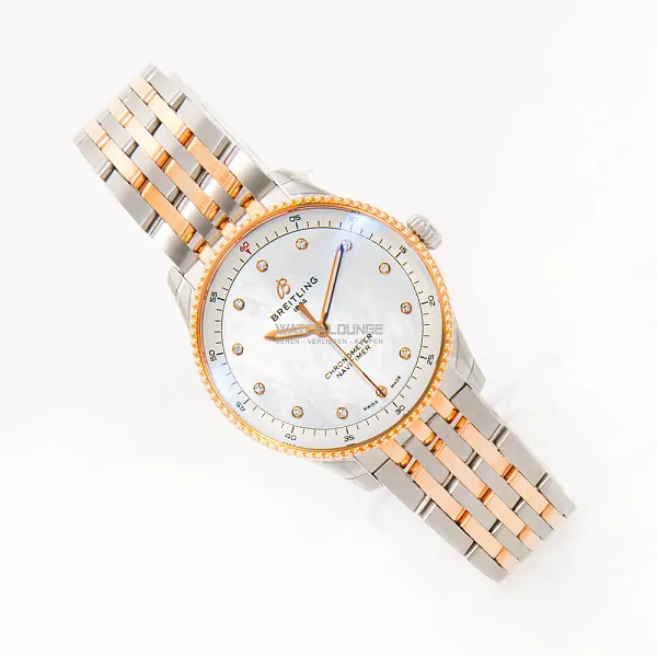 14492_watchlounge_lo.jpg