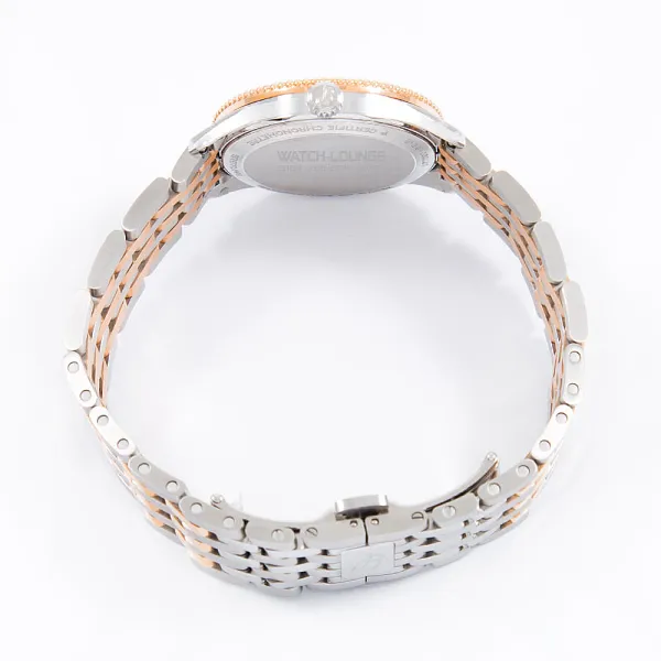 14498_watchlounge_lo.jpg