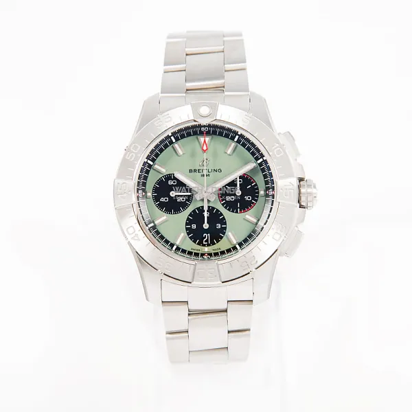 14575_watchlounge_lo.jpg